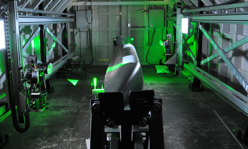 aircraft antenna laser testing in the LTI-9000 vacuum chamber